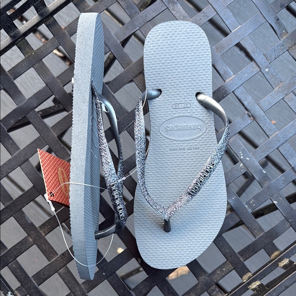 Havaianas Gray and Blue Glitter Sandals Casual Beachwear
